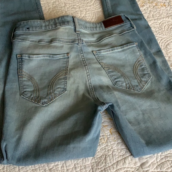 Hollister High Rise Skinny Jeans 3R - Picture 7 of 7